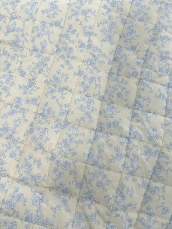 NWT YELLOW THE LABEL IRIS QUILTED SHORTS — BLUE TOILE - Picture 6 of 6